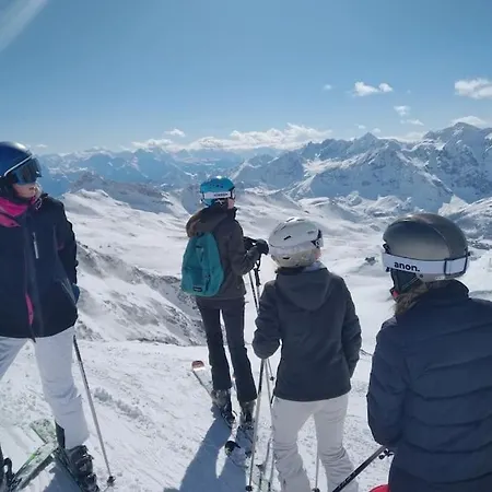 Skichaletcervinia In Out 8p Op Piste Nr. 5 Uitzicht Matterhorn Breuil-Cervinia
